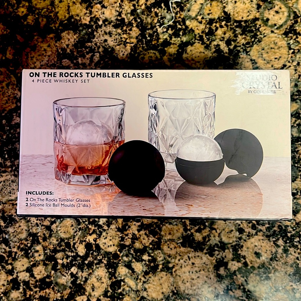 Studio Crystal by Godinger Rock Glasses with Ice Molds NWT